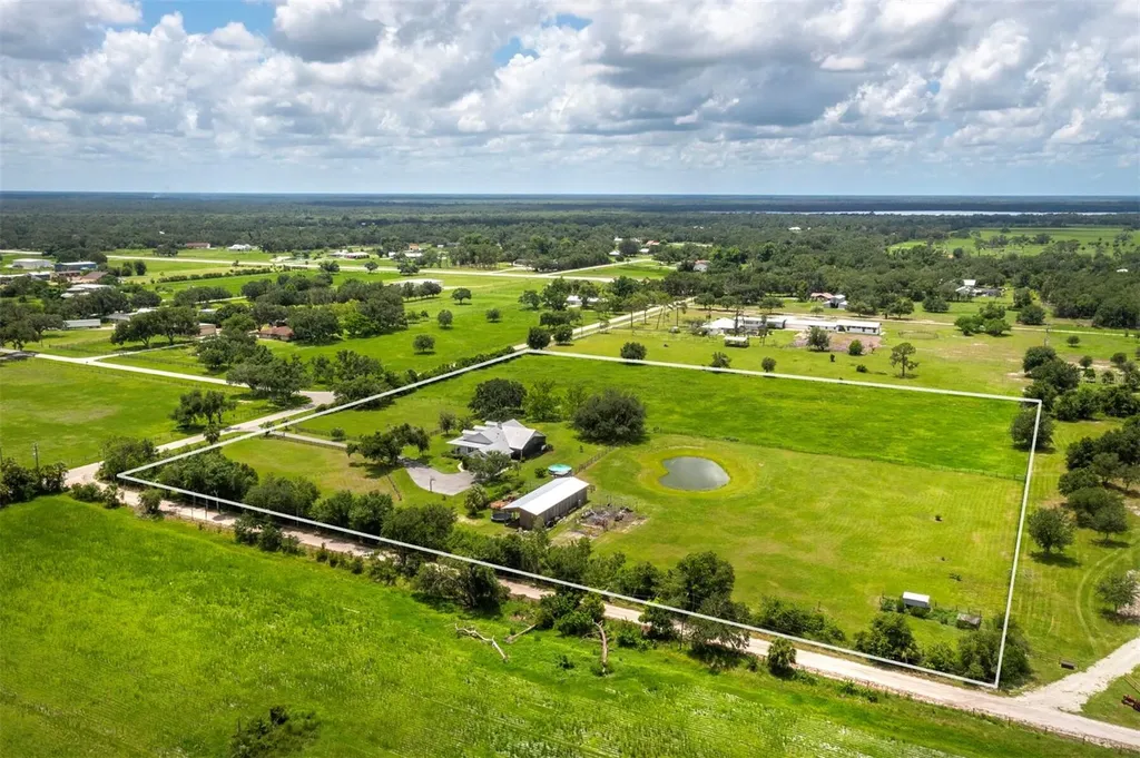 3100 Lena Lane Sarasota FL 34240