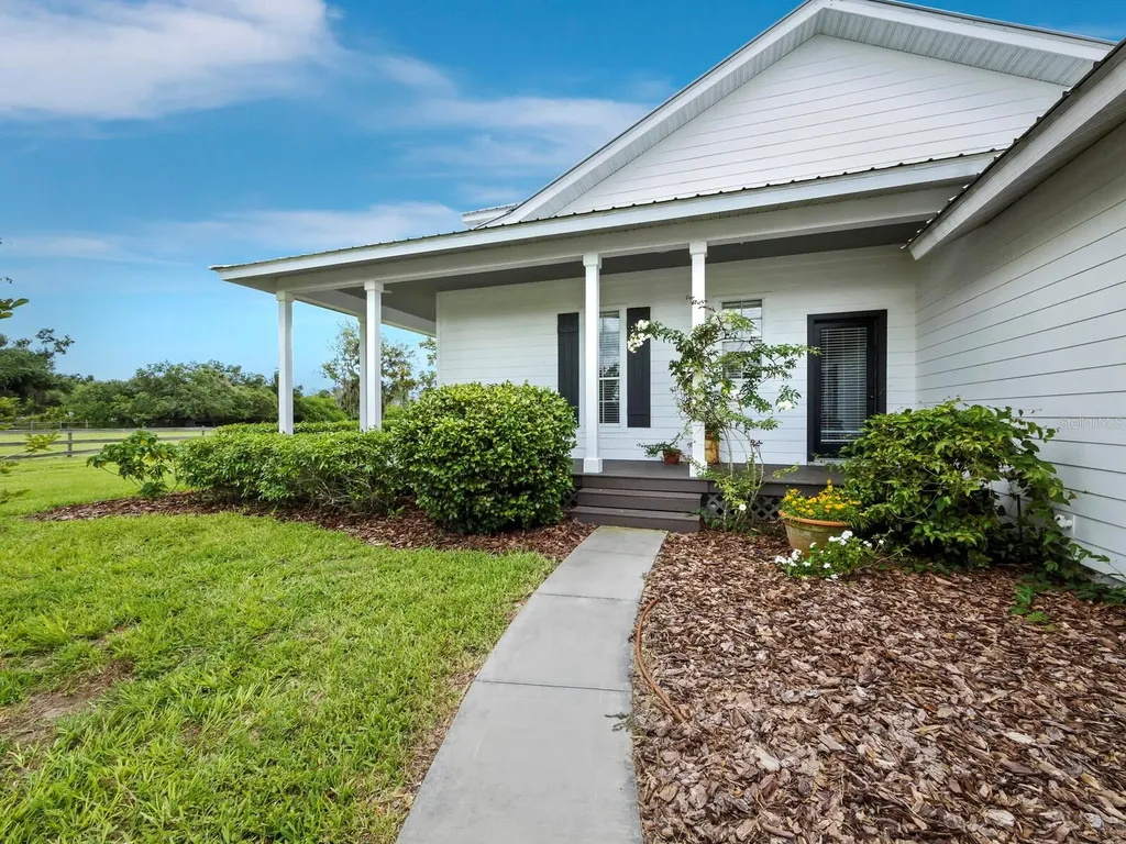 3100 Lena Lane Sarasota FL 34240