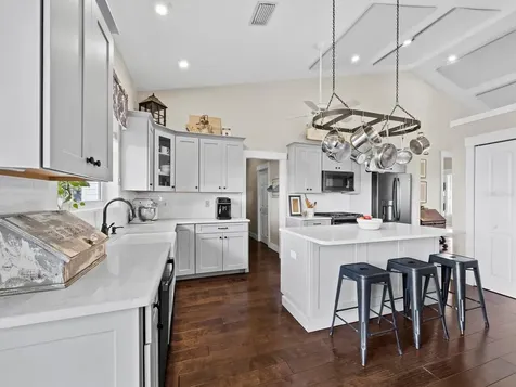 3100 Lena Lane Sarasota FL 34240