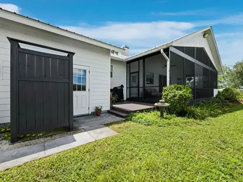 3100 Lena Lane Sarasota FL 34240