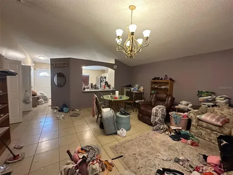 1909 Lakeview Place Kissimmee FL 34759