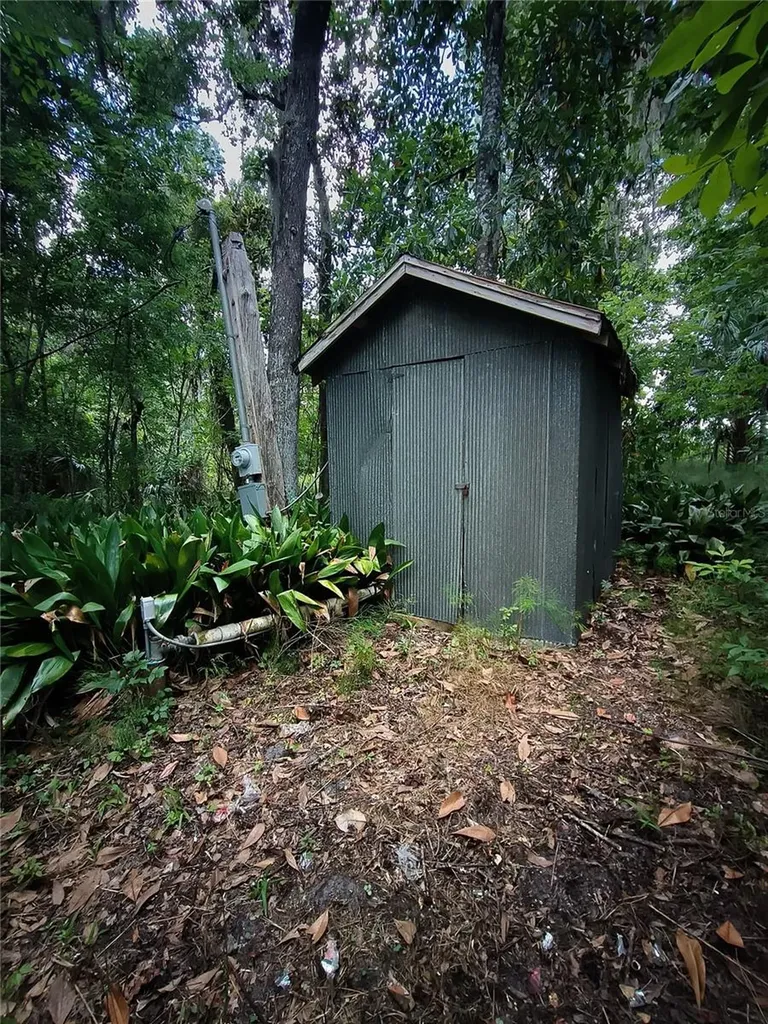 No Street De Leon Springs FL 32130