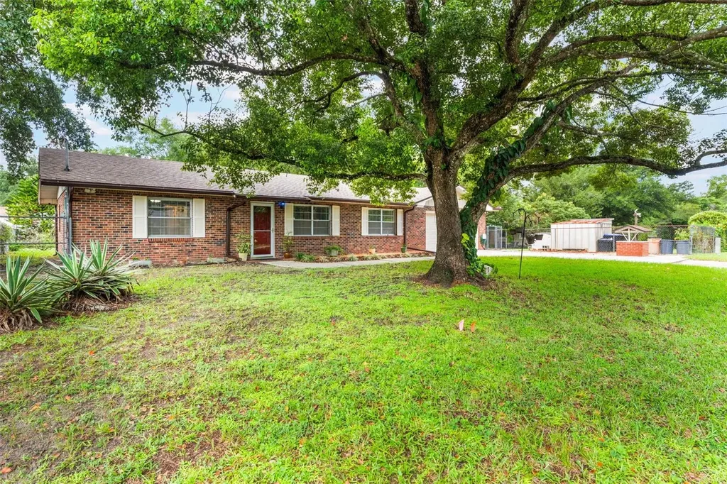 2626 Balkan Street Apopka FL 32703