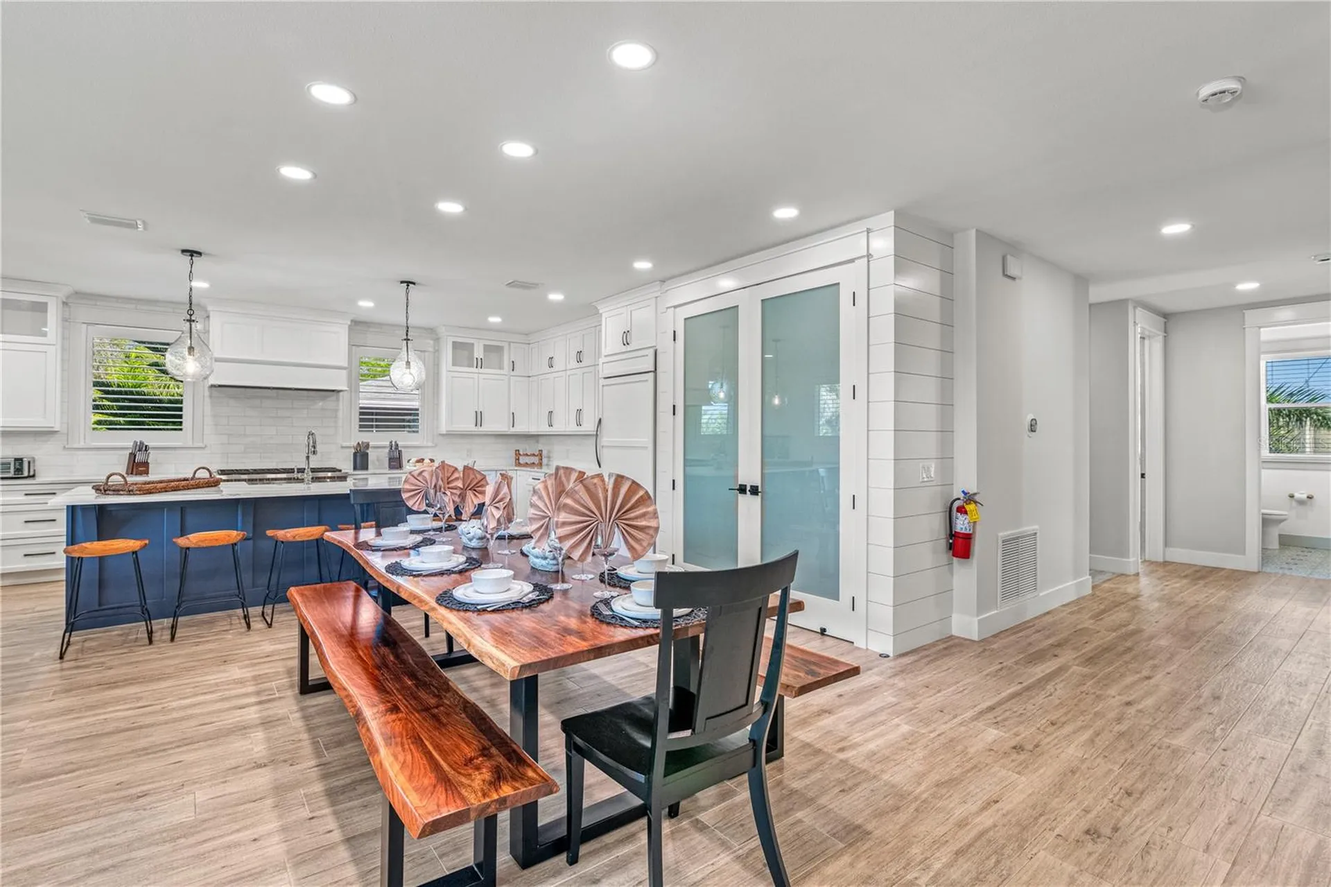 119 Avenida Messina Sarasota FL 34242
