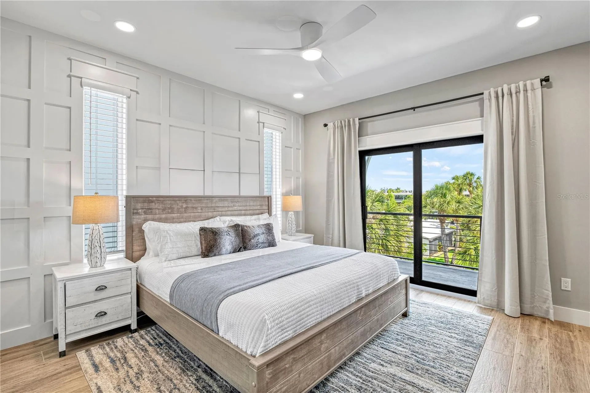 119 Avenida Messina Sarasota FL 34242
