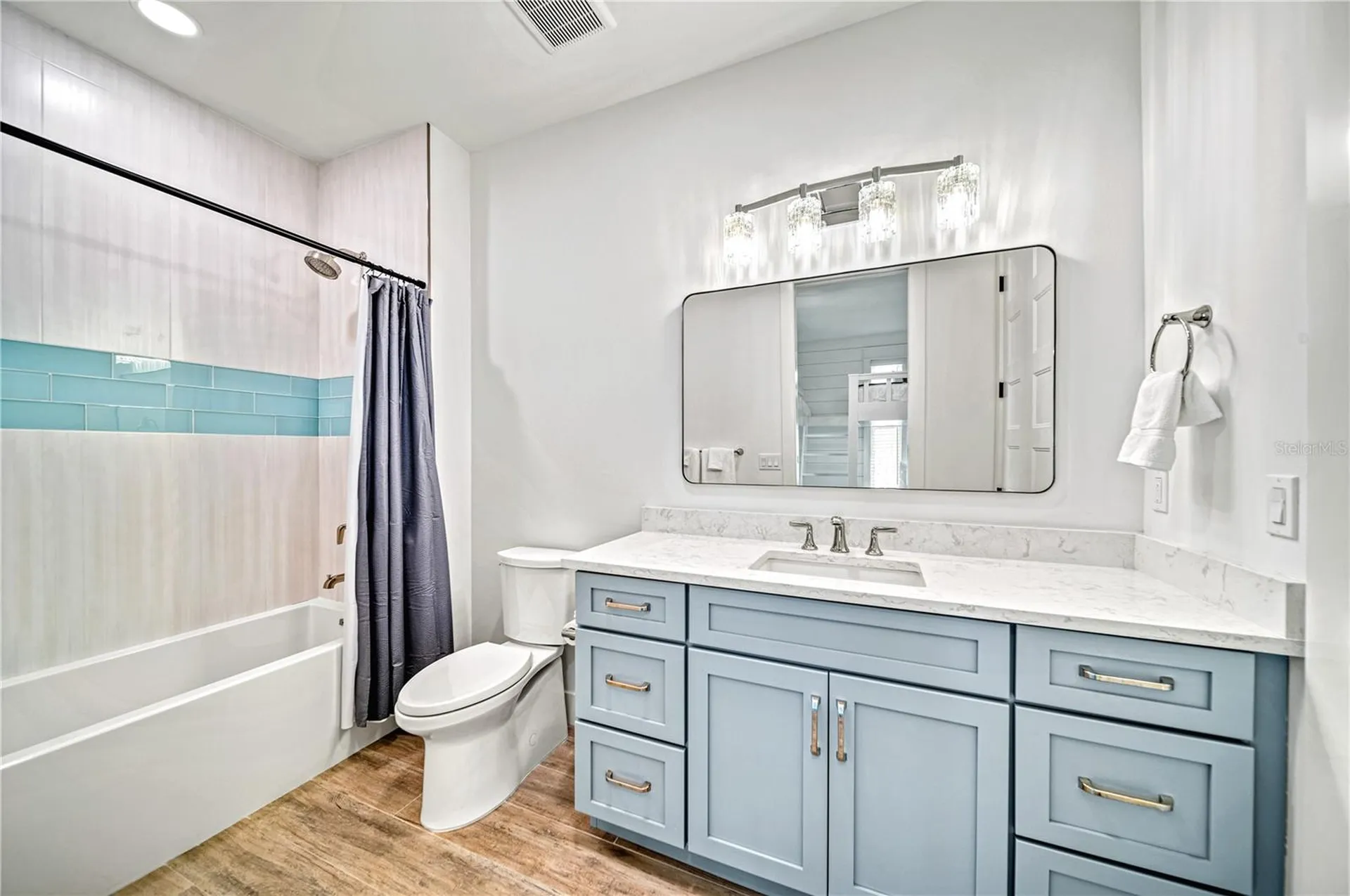 119 Avenida Messina Sarasota FL 34242