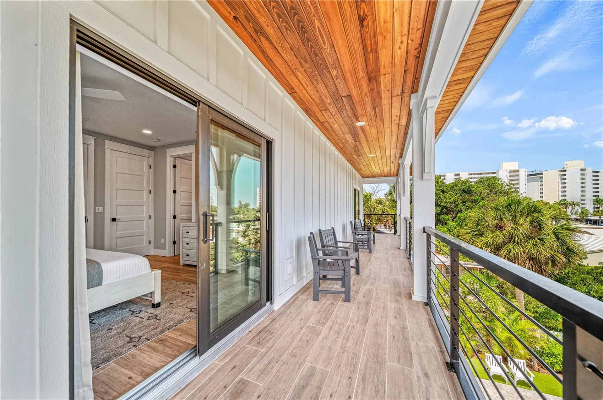 119 Avenida Messina Sarasota FL 34242