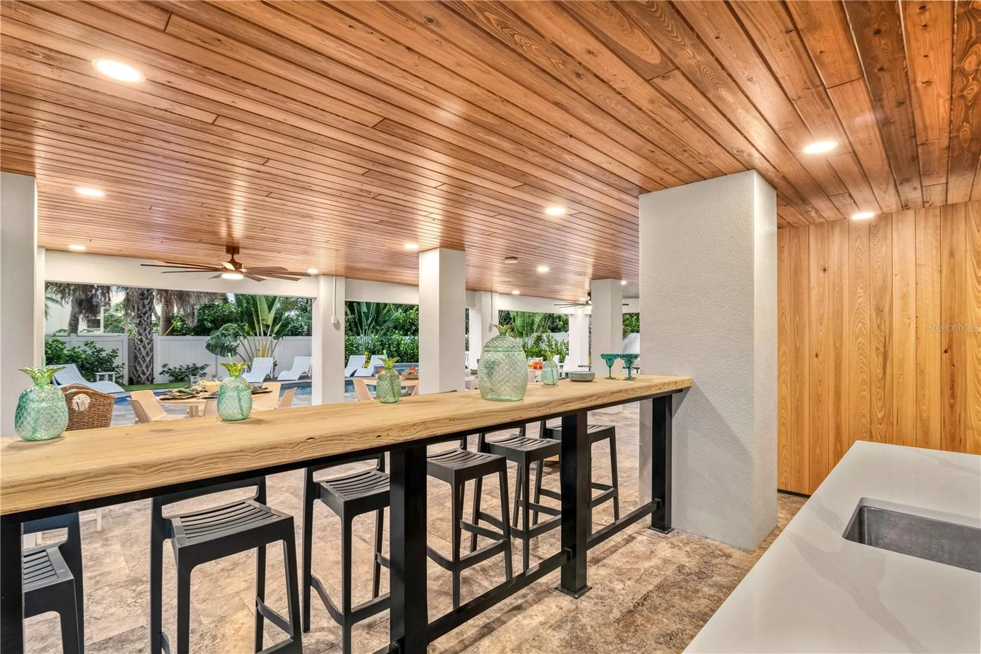 119 Avenida Messina Sarasota FL 34242
