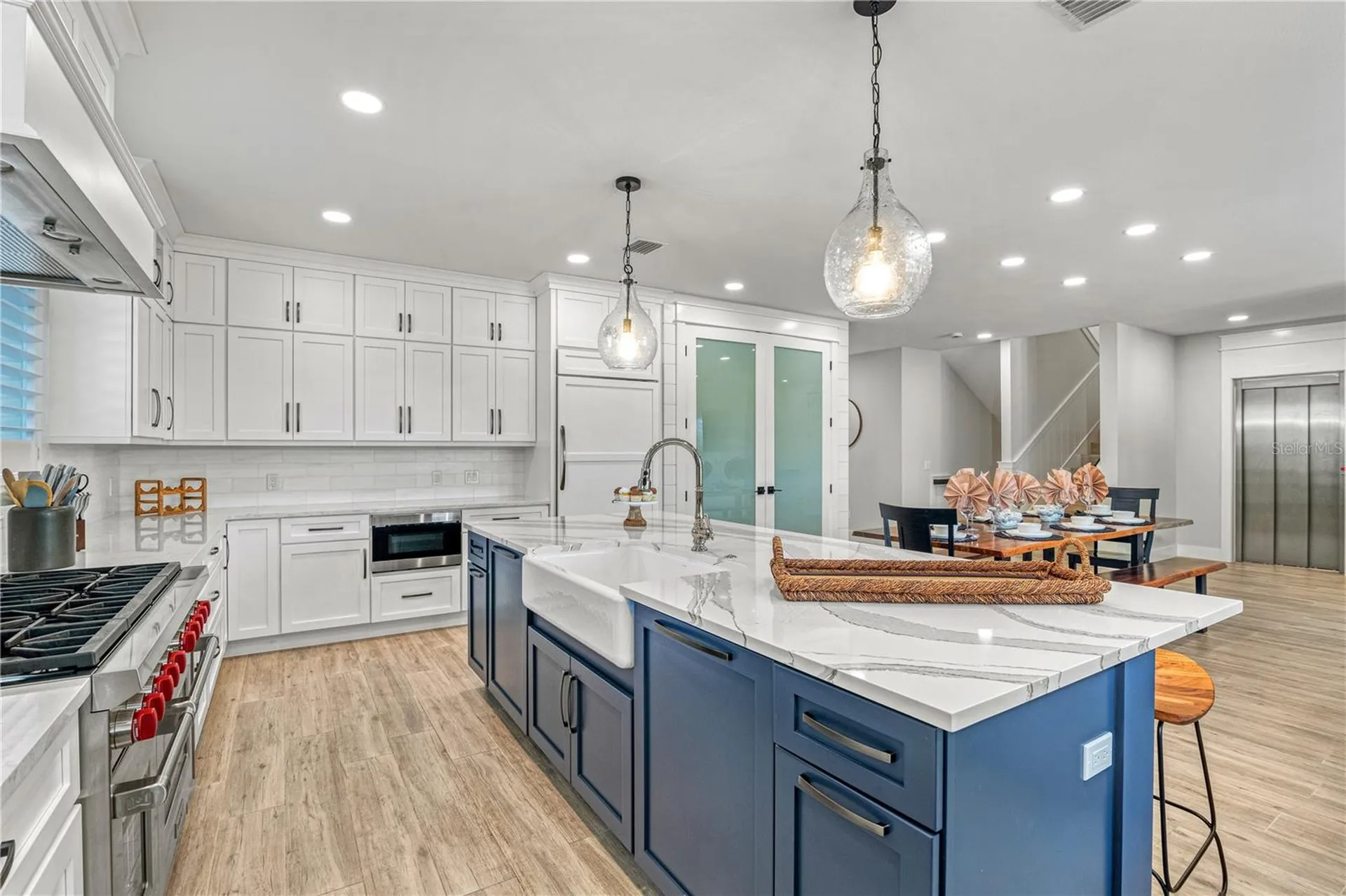 119 Avenida Messina Sarasota FL 34242
