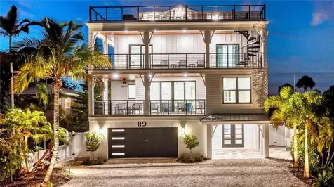 119 Avenida Messina Sarasota FL 34242