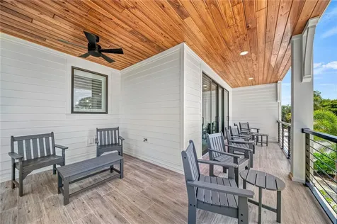 119 Avenida Messina Sarasota FL 34242