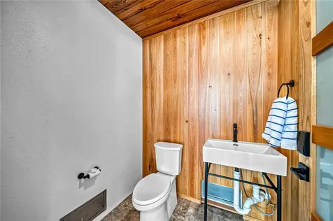 119 Avenida Messina Sarasota FL 34242