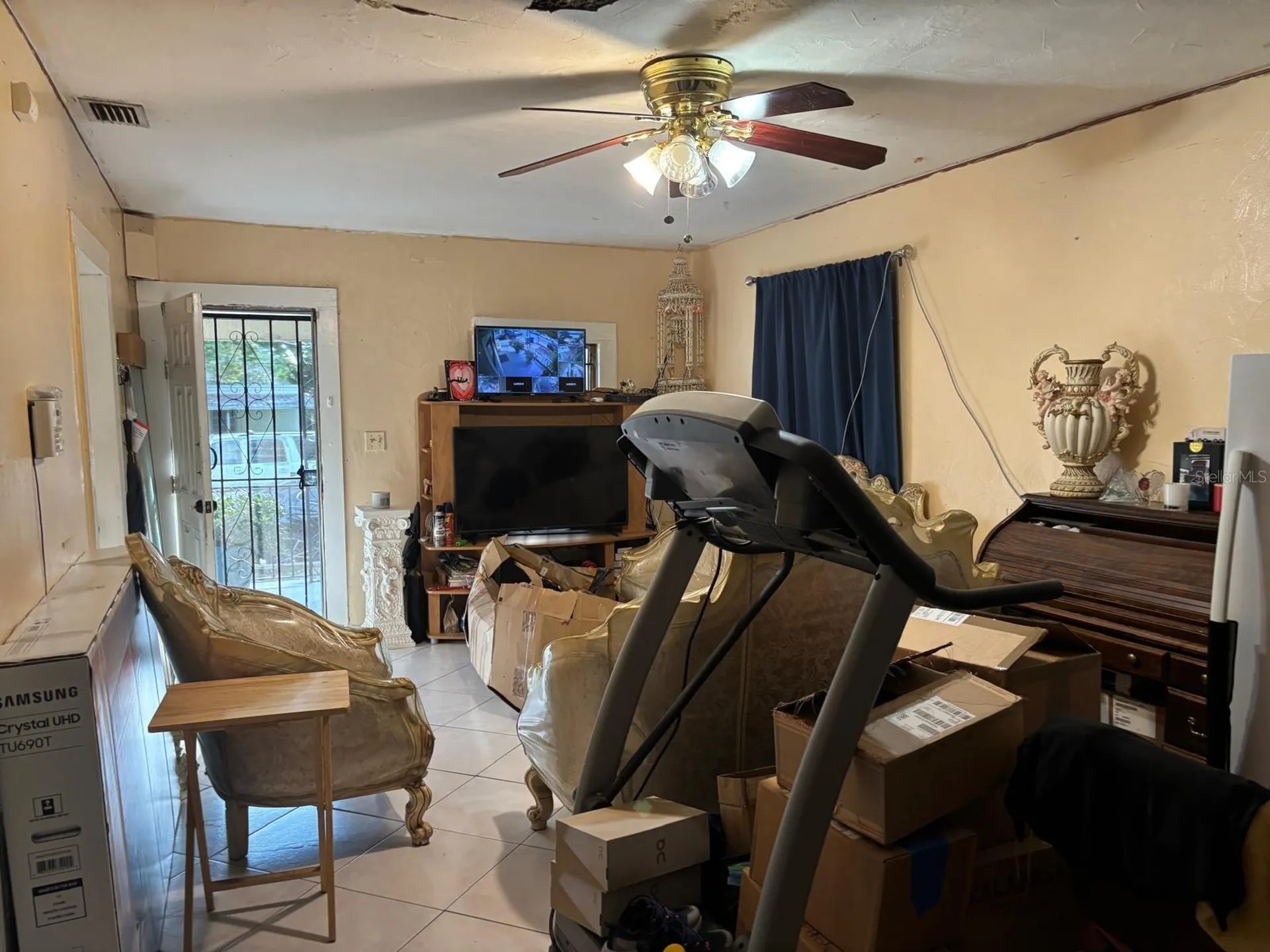 2909 N 11th Street Tampa FL 33605