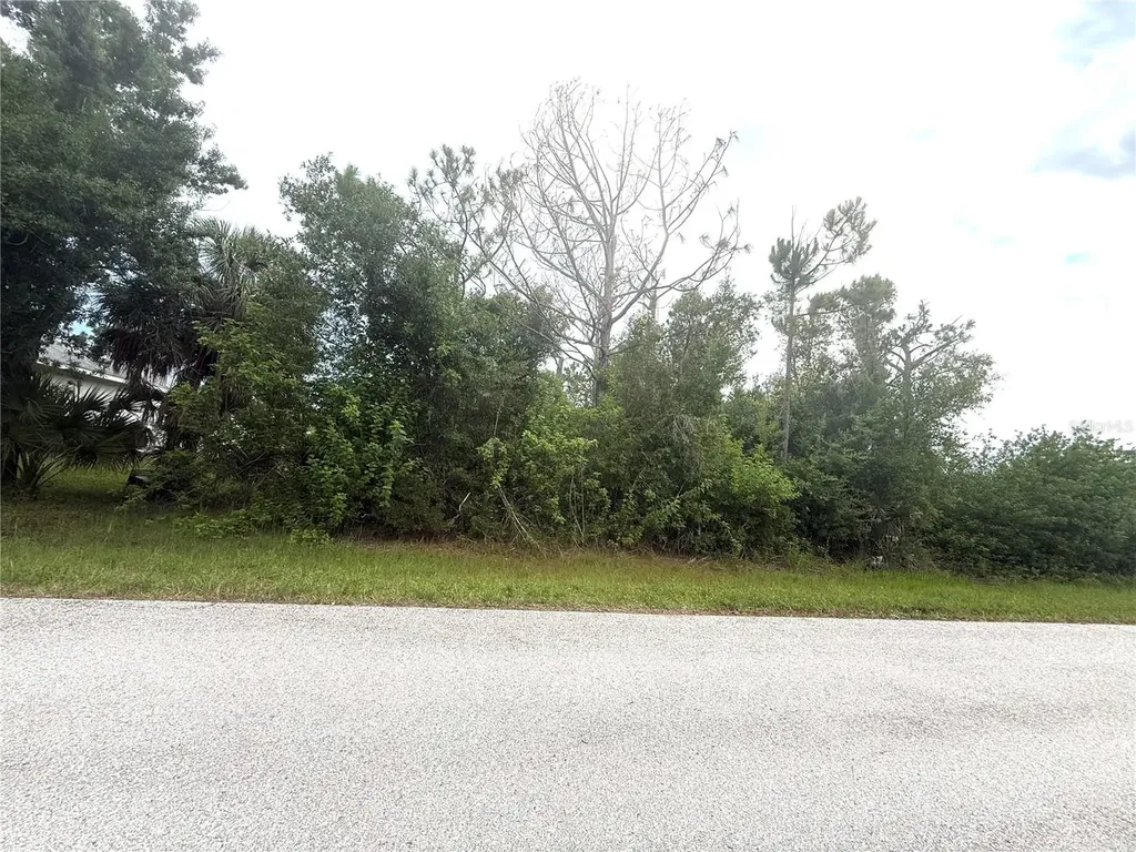 6165 & 6173 Blackberry Street Englewood FL 34224