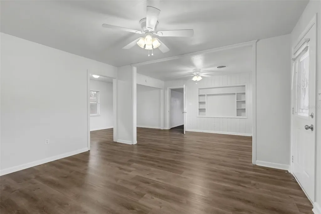 203 E Lakeview Avenue Eustis FL 32726