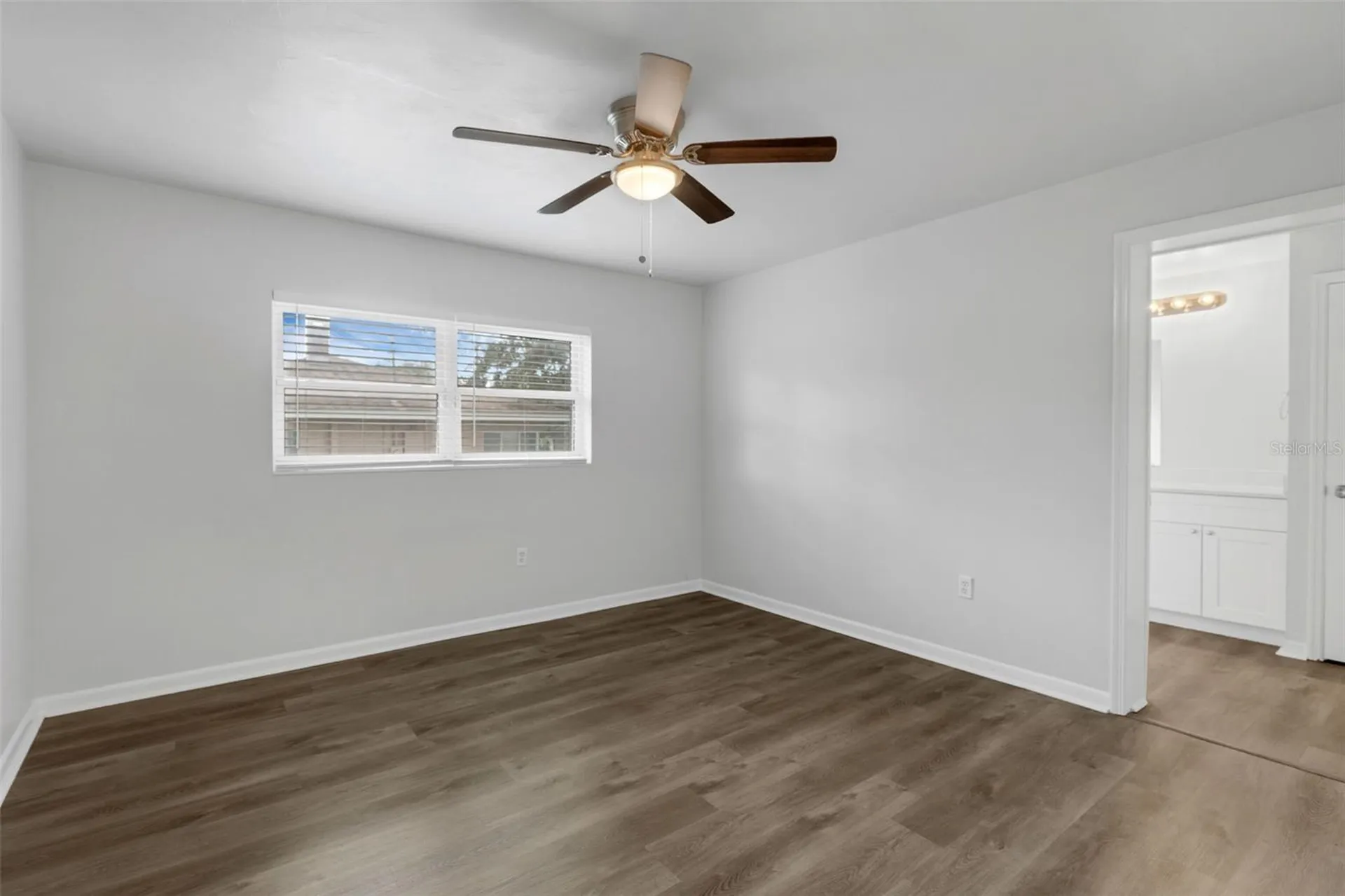 203 E Lakeview Avenue Eustis FL 32726