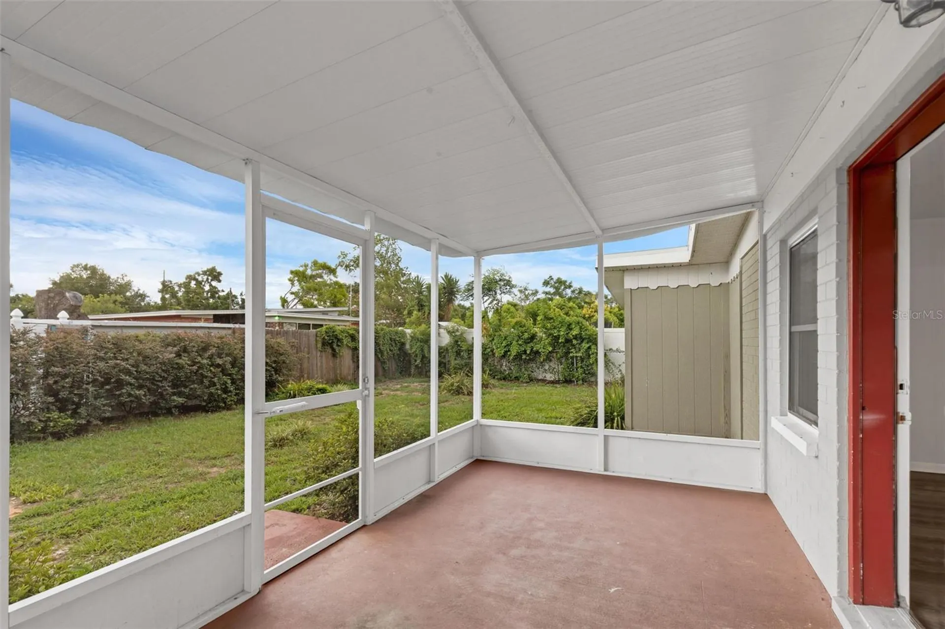 203 E Lakeview Avenue Eustis FL 32726