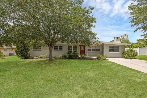 203 E Lakeview Avenue Eustis FL 32726
