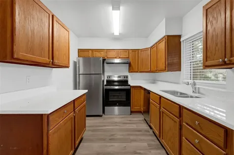 203 E Lakeview Avenue Eustis FL 32726