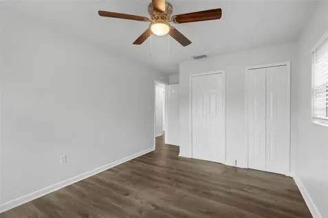 203 E Lakeview Avenue Eustis FL 32726