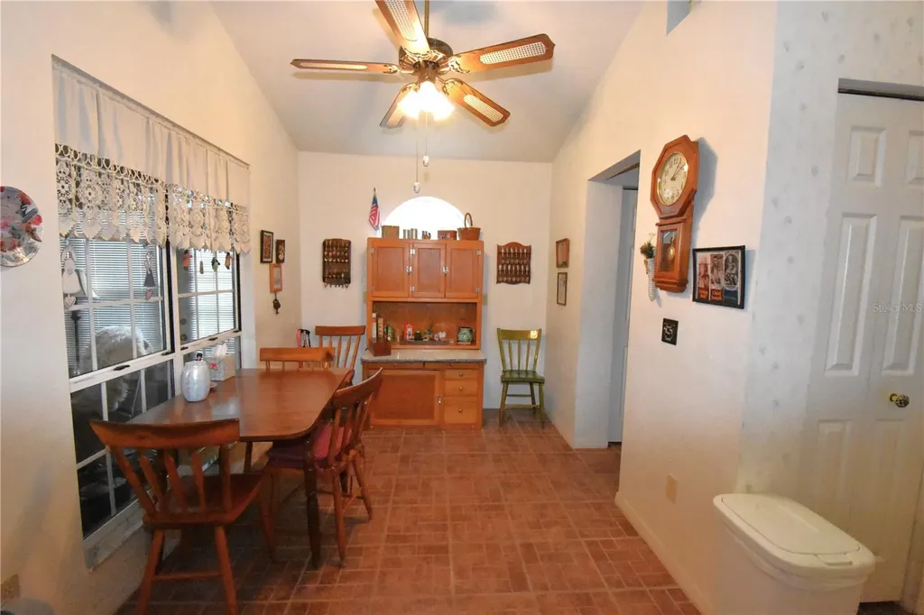12314 NW 8th Place Newberry FL 32669
