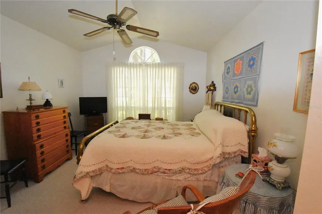 12314 NW 8th Place Newberry FL 32669