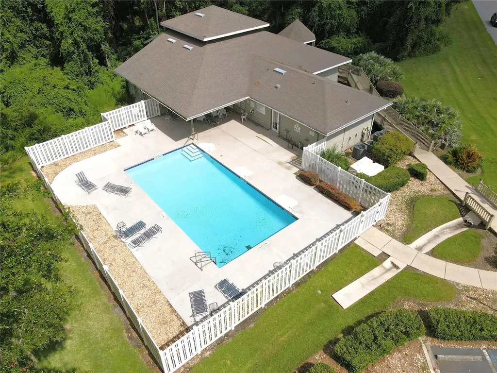 12314 NW 8th Place Newberry FL 32669