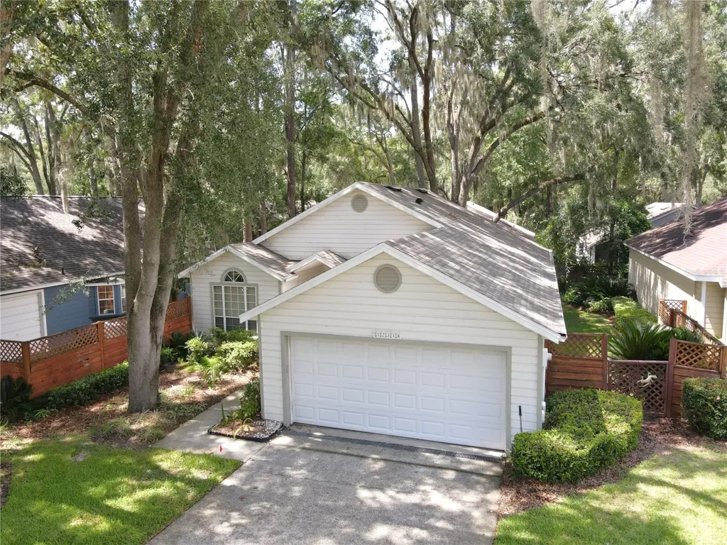 12314 NW 8th Place Newberry FL 32669
