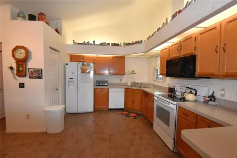 12314 NW 8th Place Newberry FL 32669