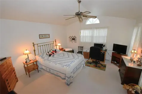 12314 NW 8th Place Newberry FL 32669