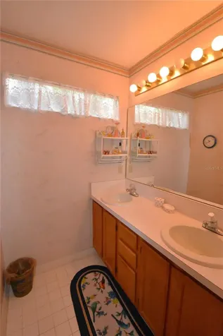 12314 NW 8th Place Newberry FL 32669