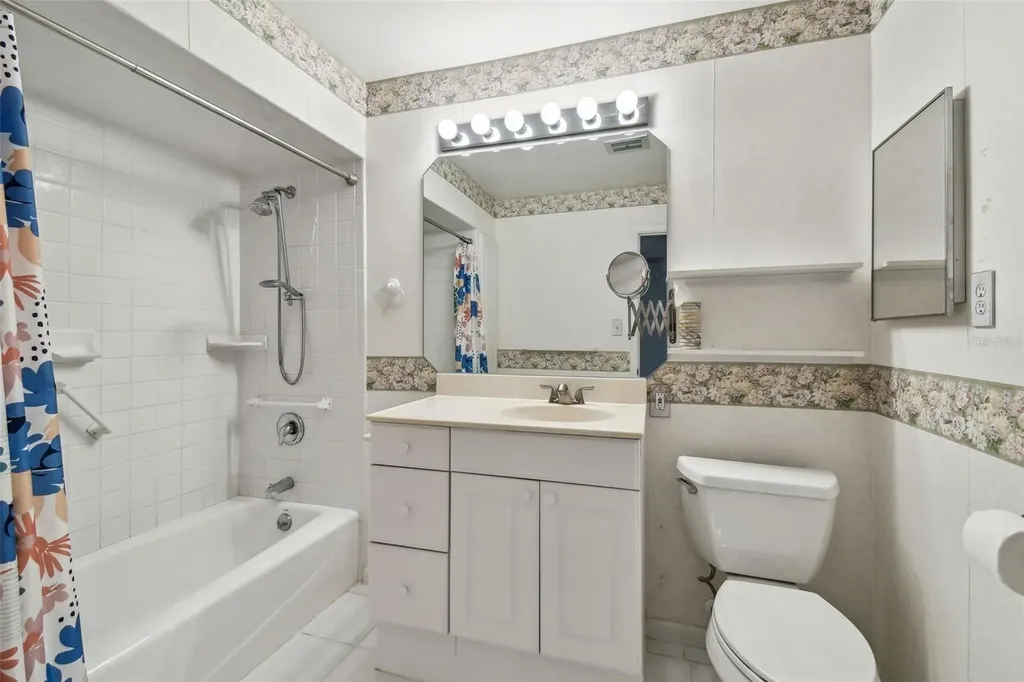 8319 Annwood Road Seminole FL 33777