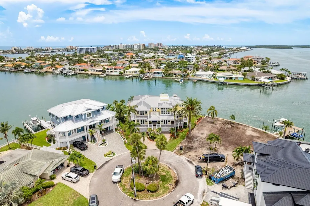 442 Midway Island Clearwater Beach FL 33767