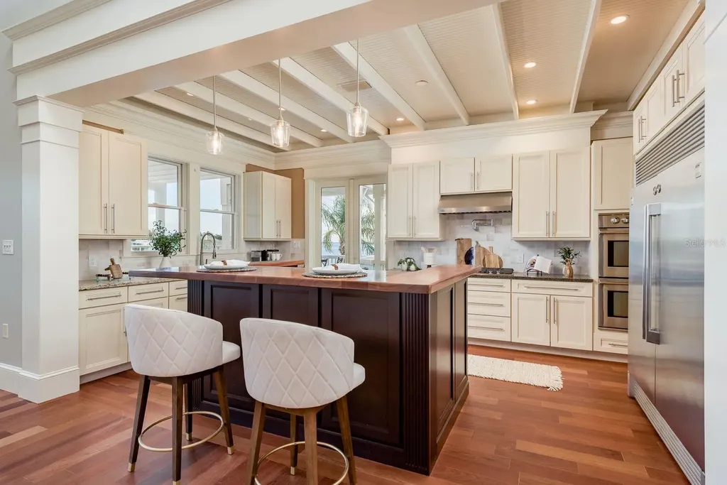 442 Midway Island Clearwater Beach FL 33767