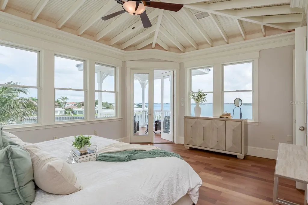 442 Midway Island Clearwater Beach FL 33767