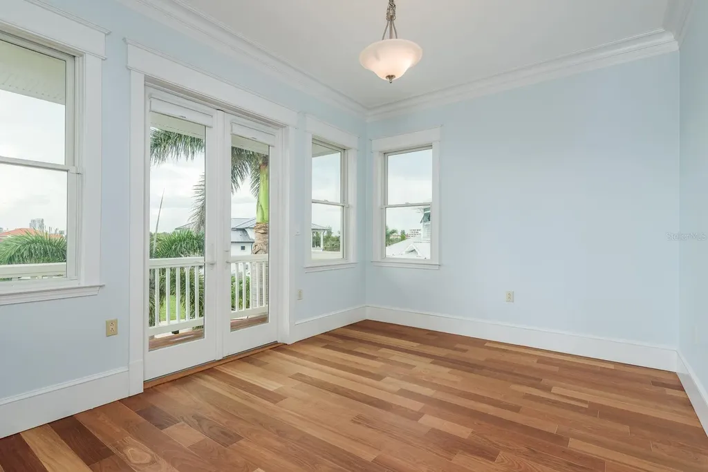 442 Midway Island Clearwater Beach FL 33767