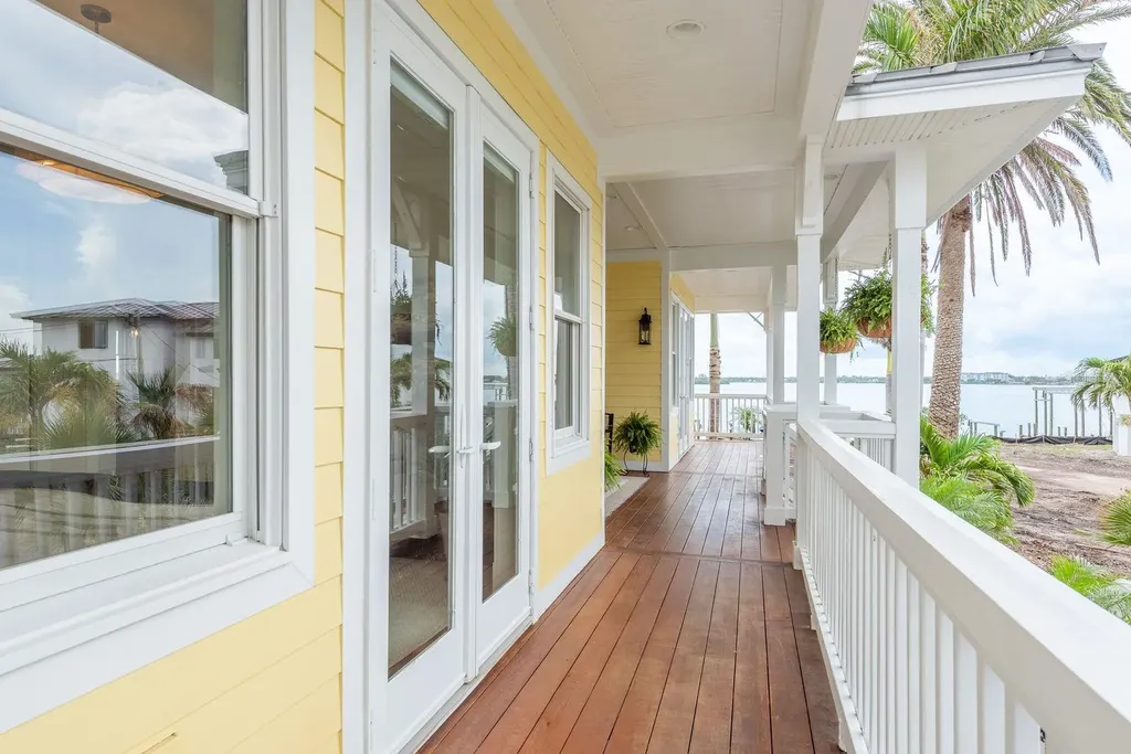 442 Midway Island Clearwater Beach FL 33767