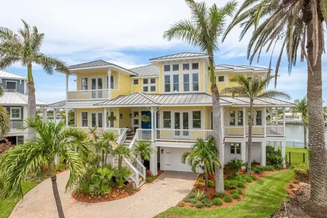 442 Midway Island Clearwater Beach FL 33767