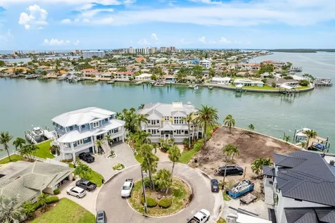 442 Midway Island Clearwater Beach FL 33767