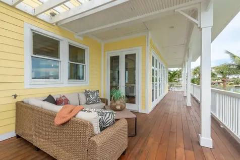 442 Midway Island Clearwater Beach FL 33767