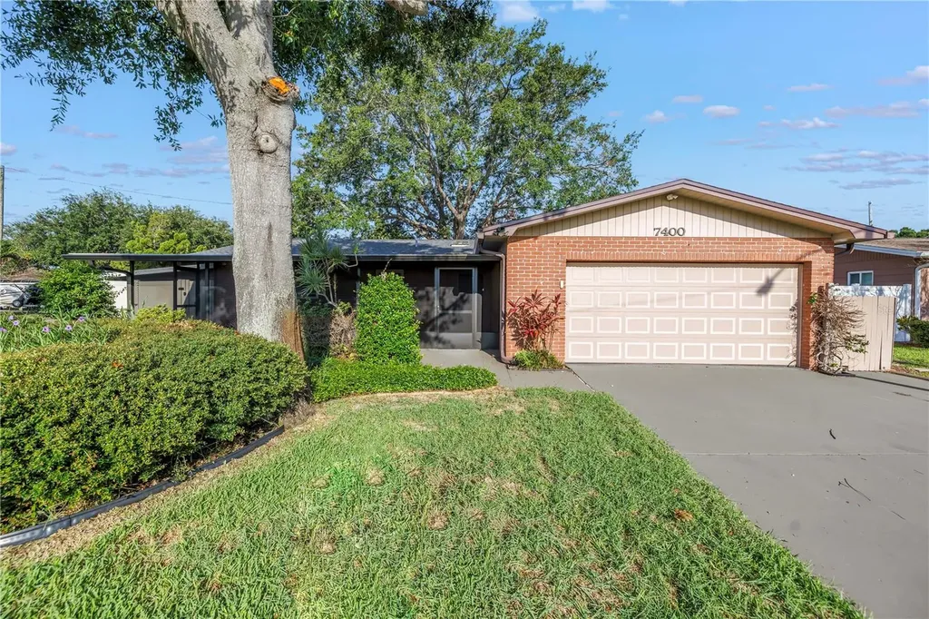 7400 Locust Street NE St Petersburg FL 33702