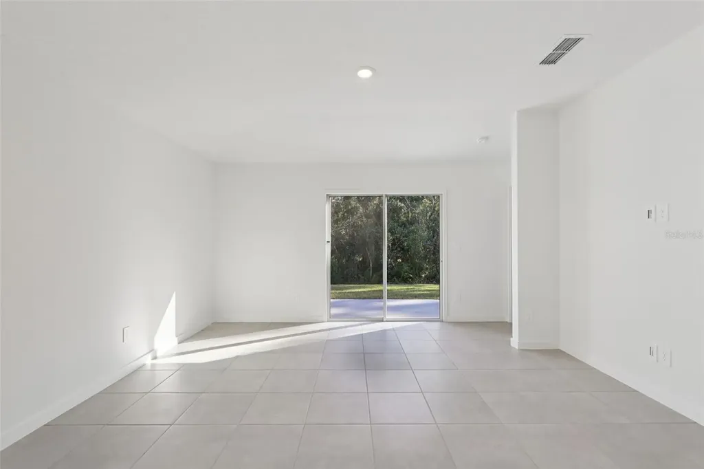 23 Dilly Court Palm Coast FL 32164