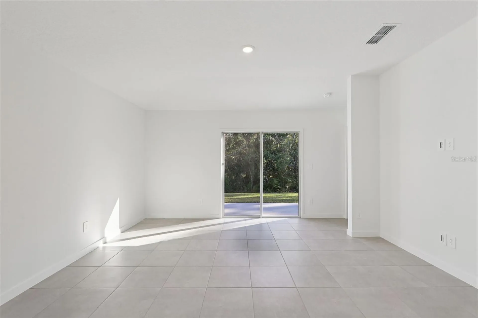23 Dilly Court Palm Coast FL 32164
