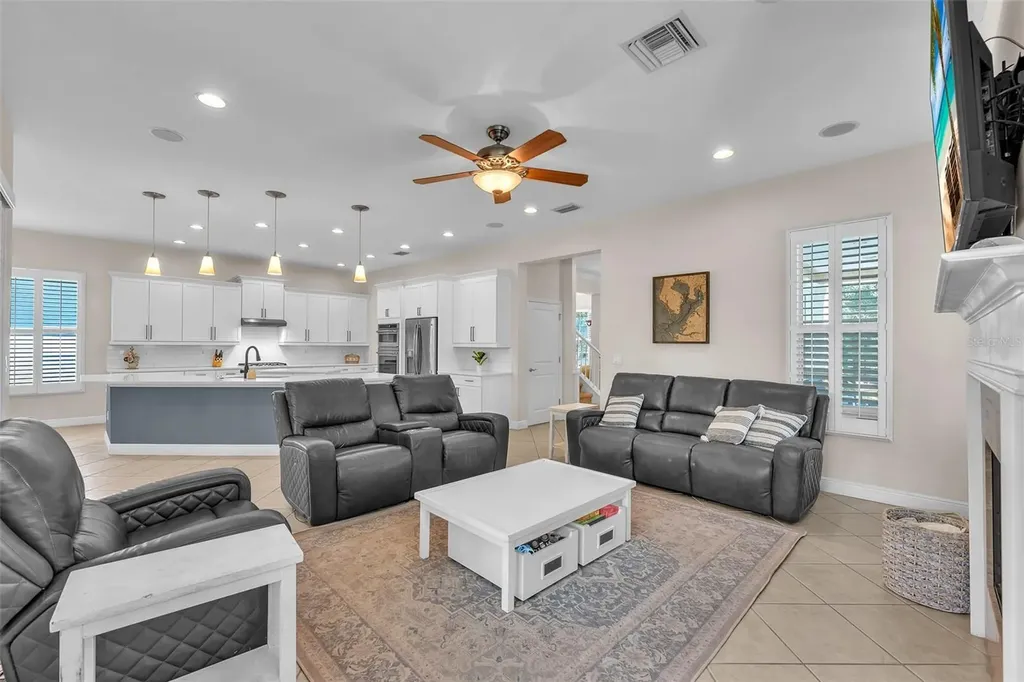 6207 Bleeker Street Riverview FL 33578