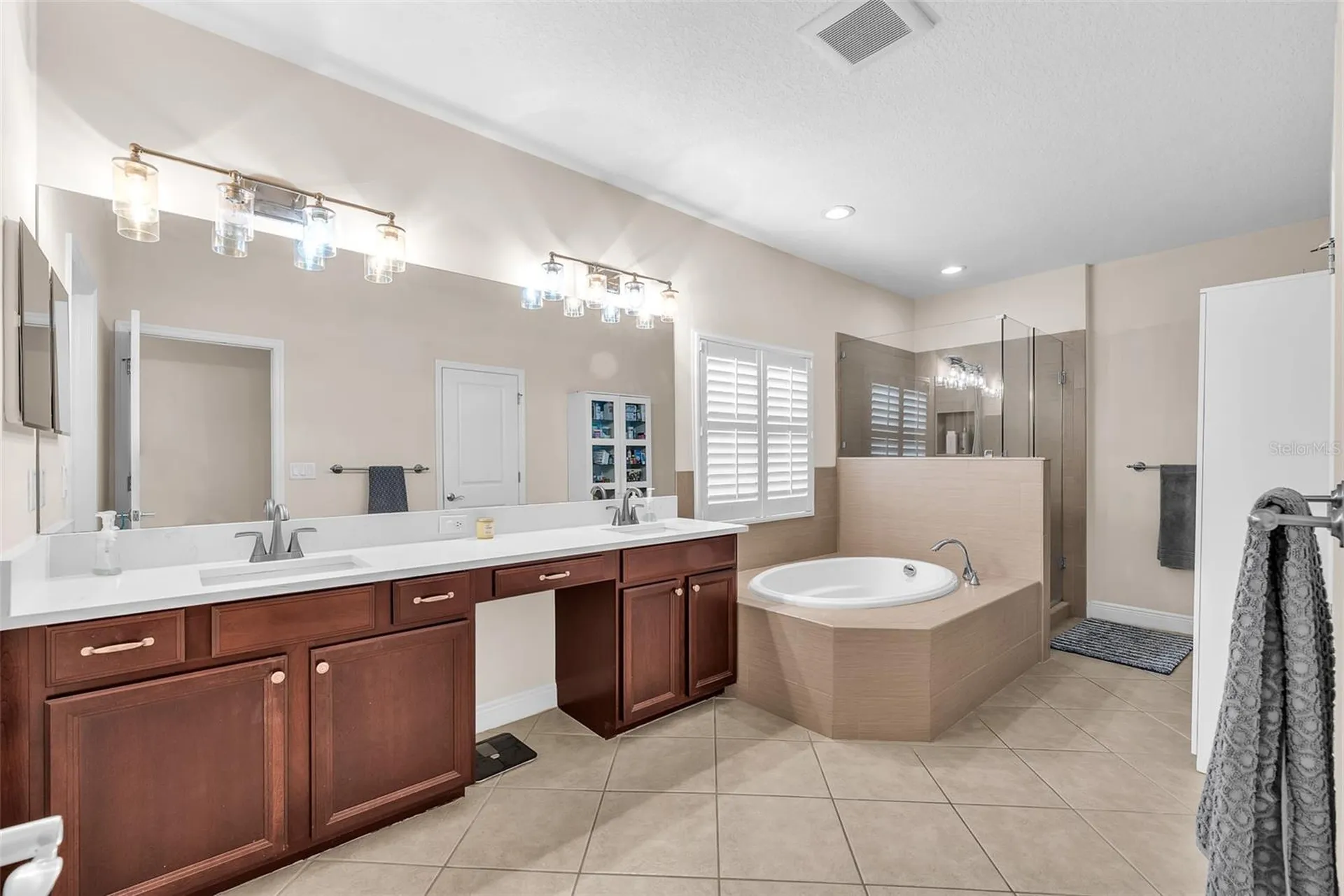 6207 Bleeker Street Riverview FL 33578