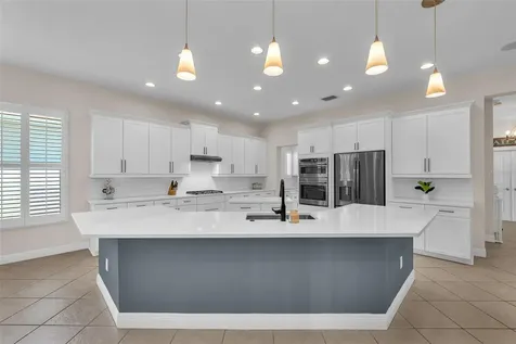 6207 Bleeker Street Riverview FL 33578