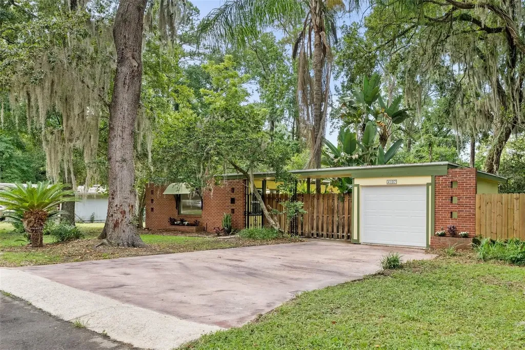 4107 NW 13th Place Gainesville FL 32605