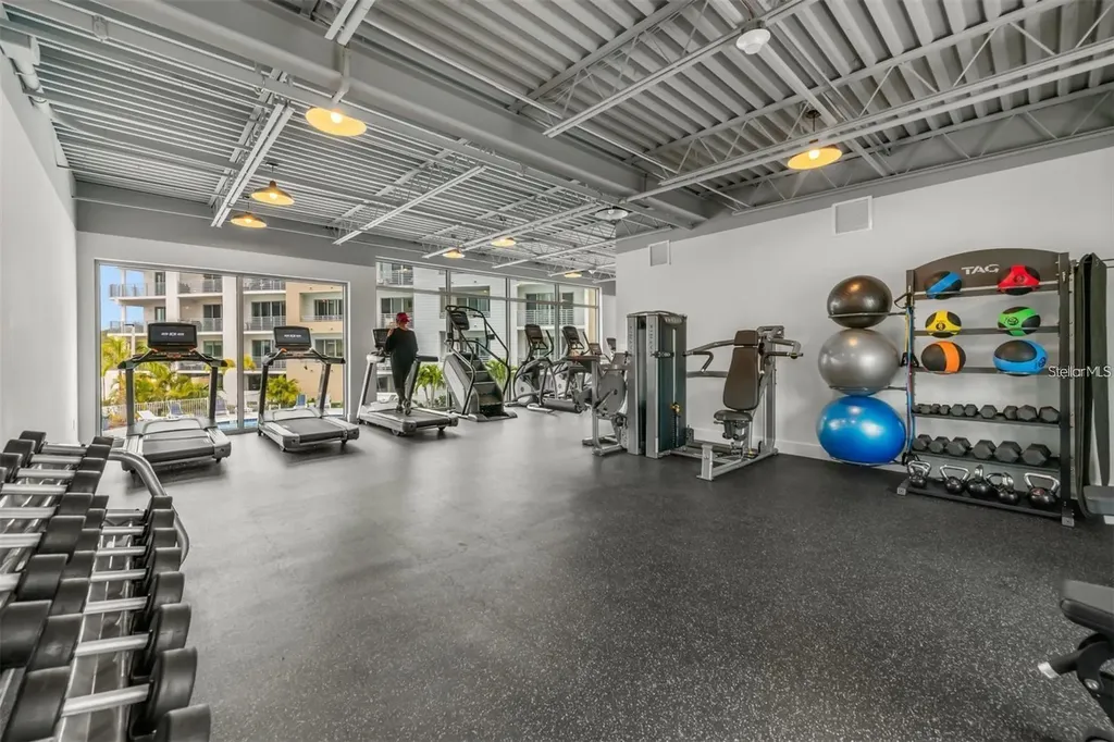 1709 N Tamiami Trail Sarasota FL 34234