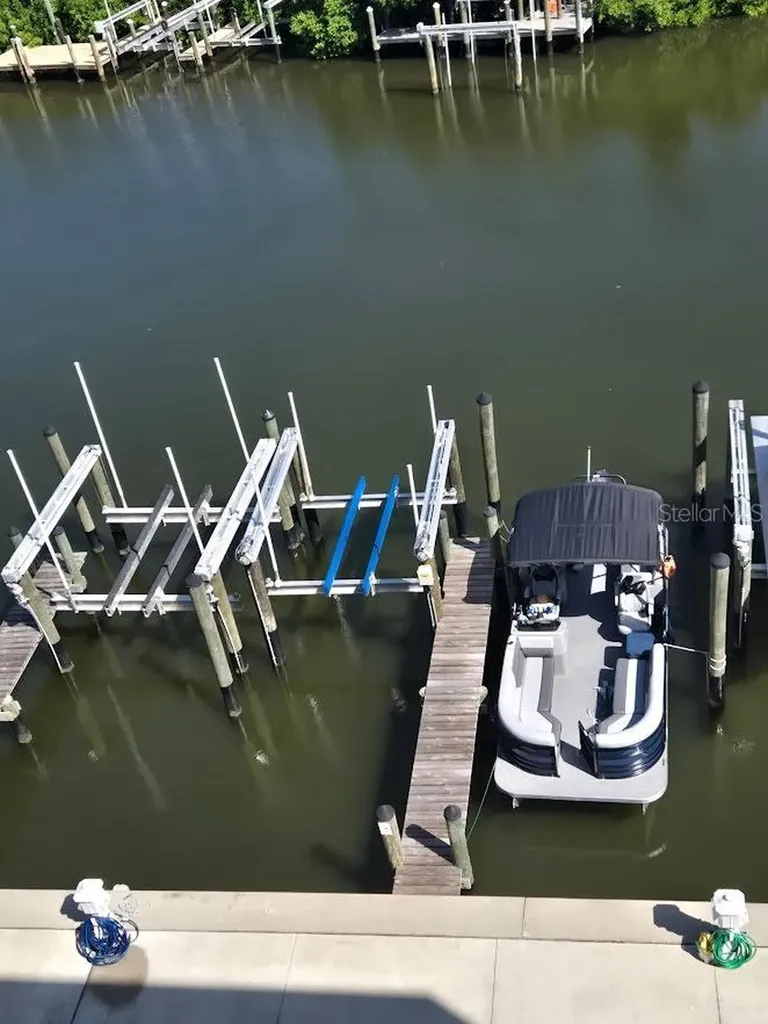 1709 N Tamiami Trail Sarasota FL 34234