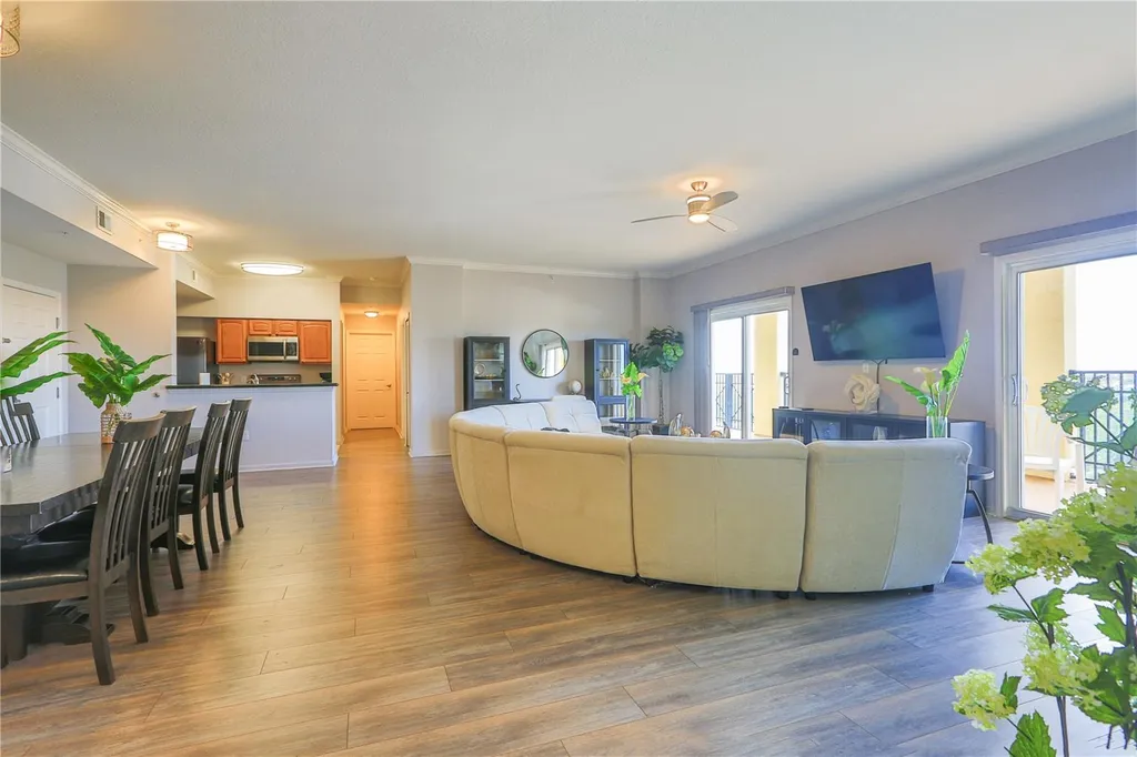8101 Resort Village Drive Orlando FL 32821